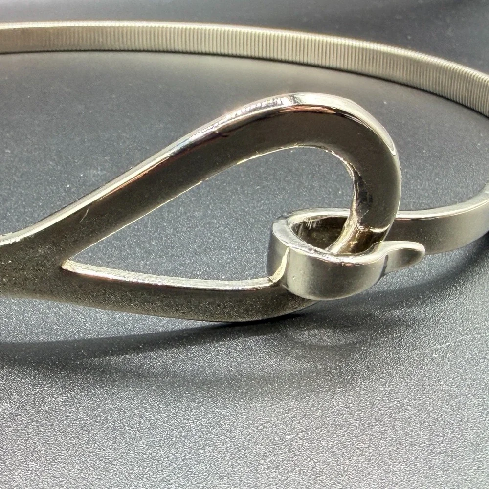 Silver Tone Flexible Snake Chain Necklace Hook Clasp Modern Minimalist Gift
